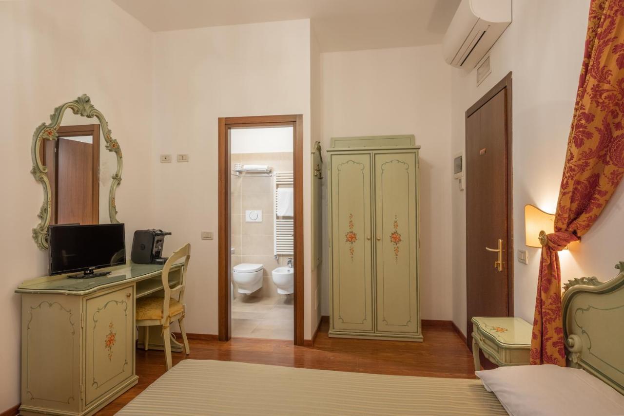Hotel Al Sotoportego Venedig Exteriör bild
